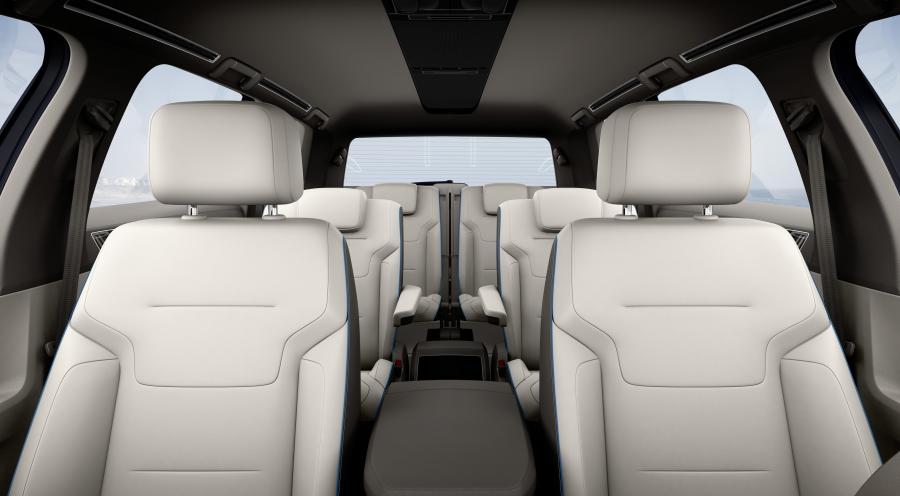  Volkswagen CrossBlue Concept 2013 года  (фото 27 из 78)